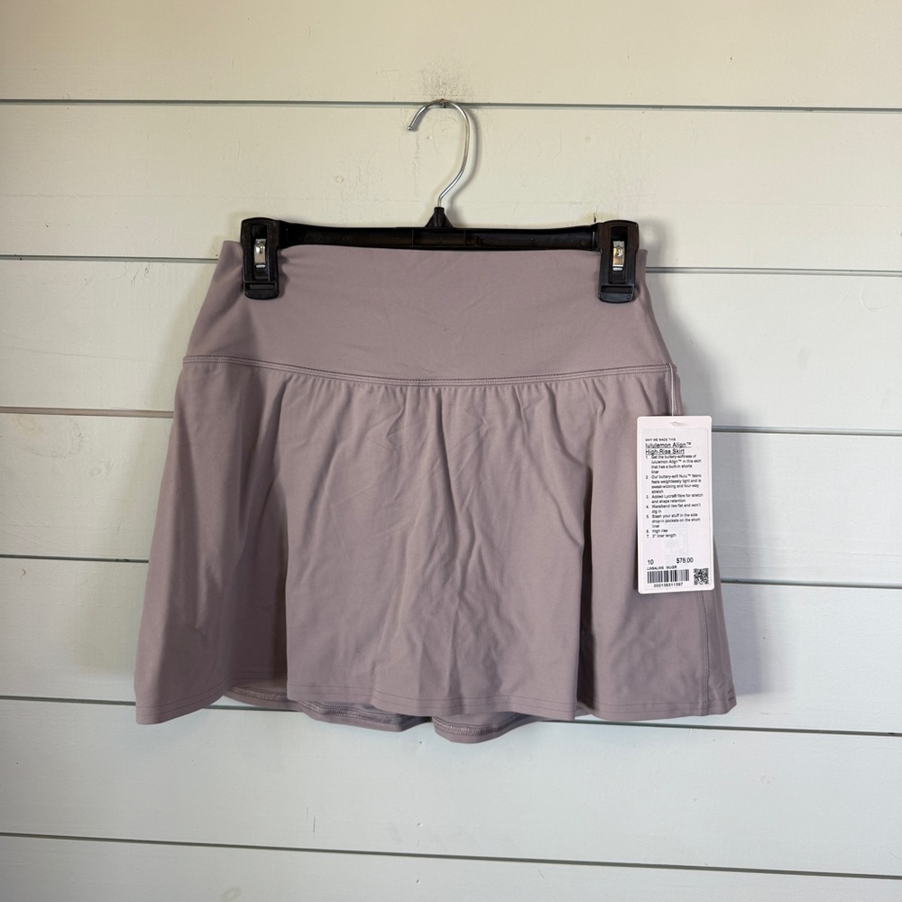 lululemon athletica Mini Skirt in Light Gray
